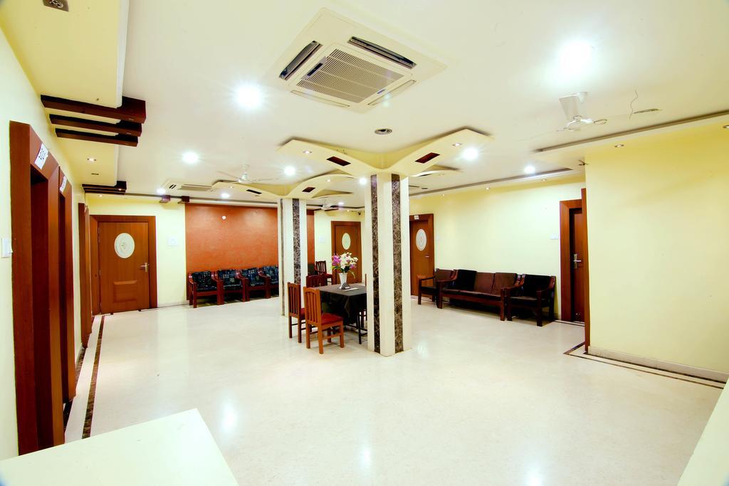 Hotel Kusum Bhilai Экстерьер фото