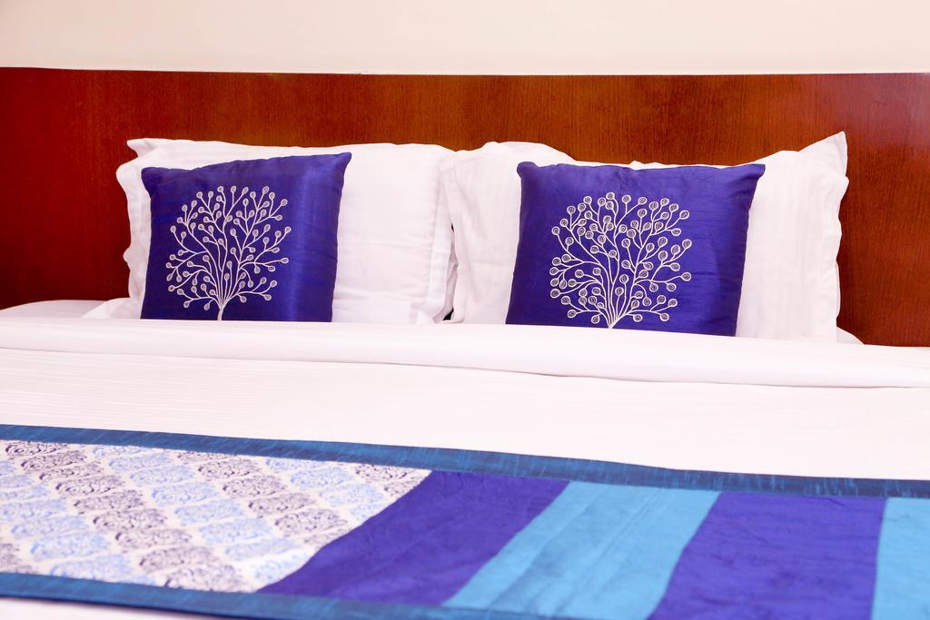 Hotel Kusum Bhilai Экстерьер фото