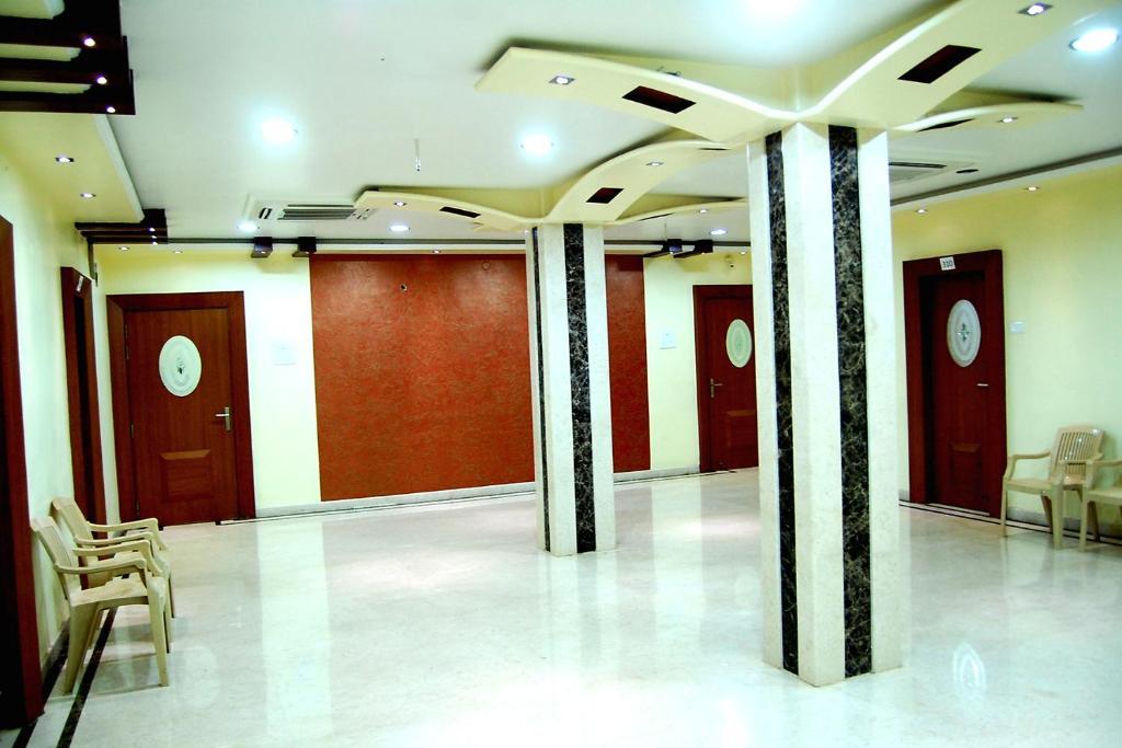 Hotel Kusum Bhilai Экстерьер фото
